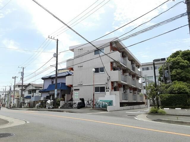 グリーンハウス湘南 エントランス