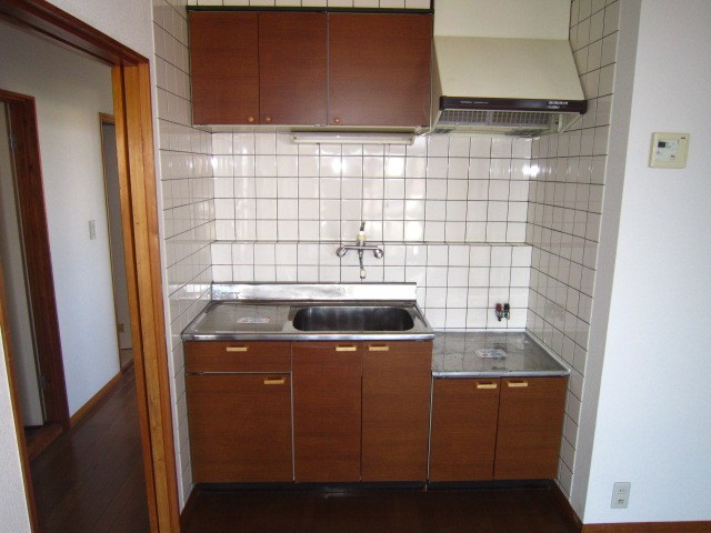 中曽根334-2マンション キッチン