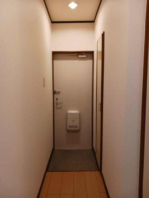 ハウス３００ 玄関