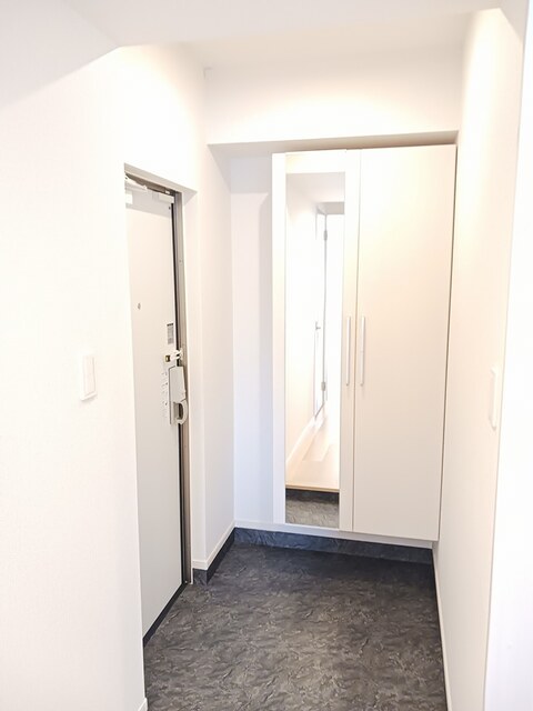 ラミリス 玄関