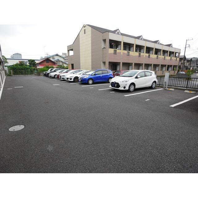 ベルポスト 駐車場