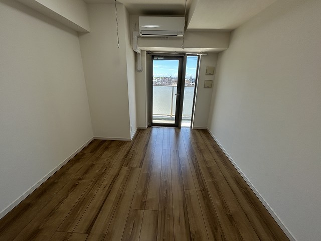 小田急伊勢原駅前マンション リビング