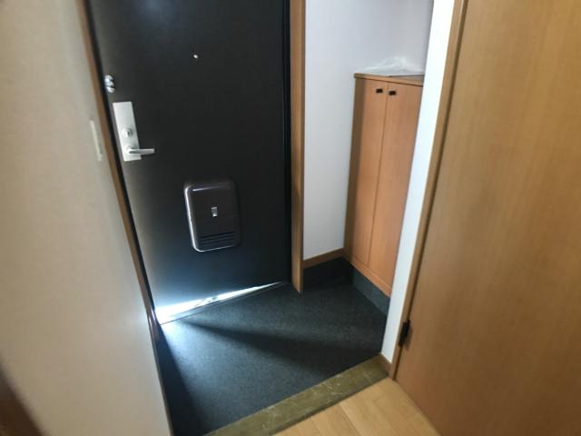 リヴィエール宮前 玄関