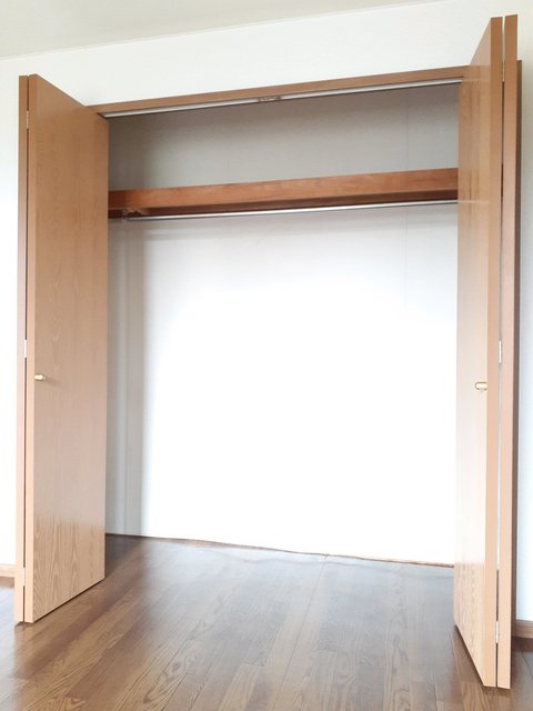 ガーデンハイツＣ 収納