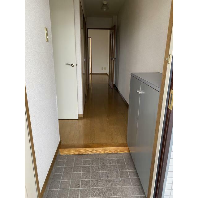 レーゾンデートル湘南 玄関