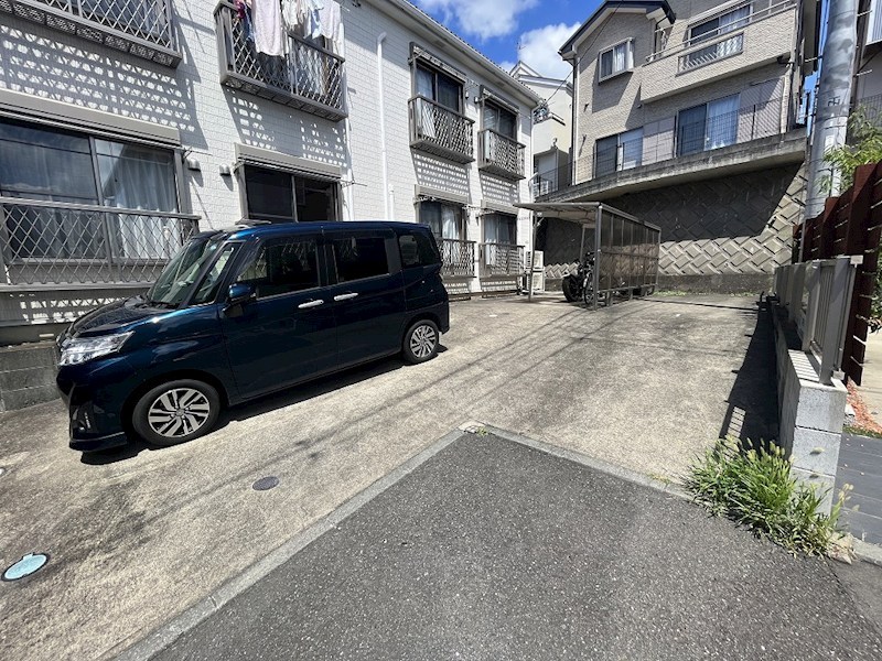 カシオペア 駐車場
