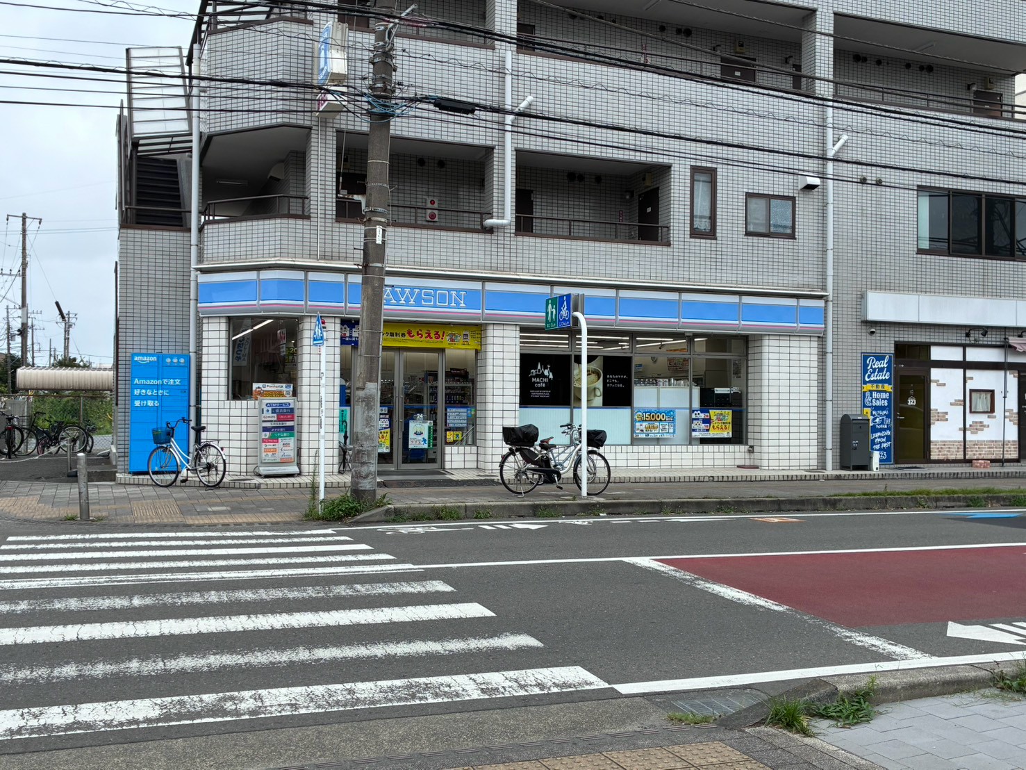 アライブ・プラザ コンビニ