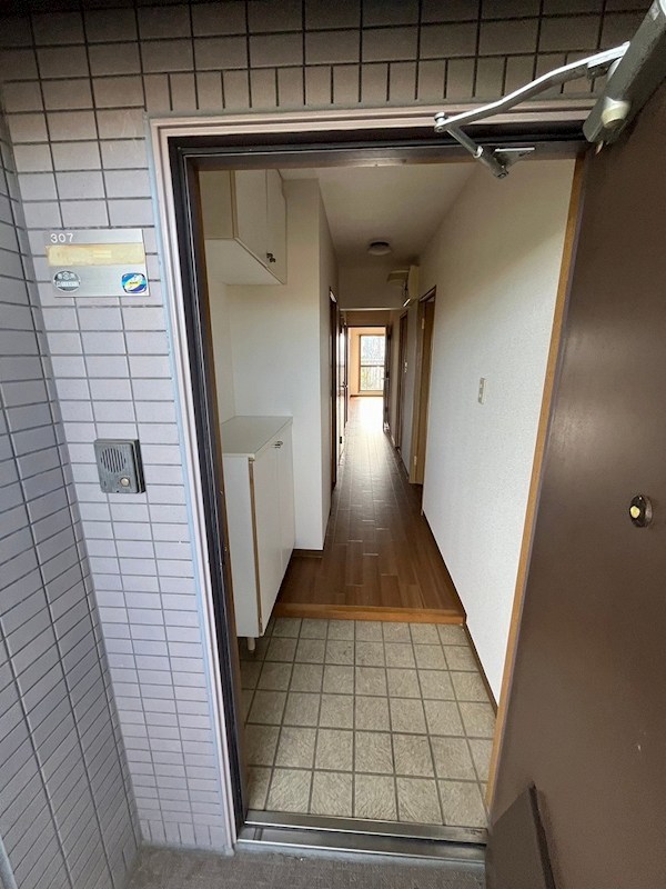 グランベル本厚木 玄関