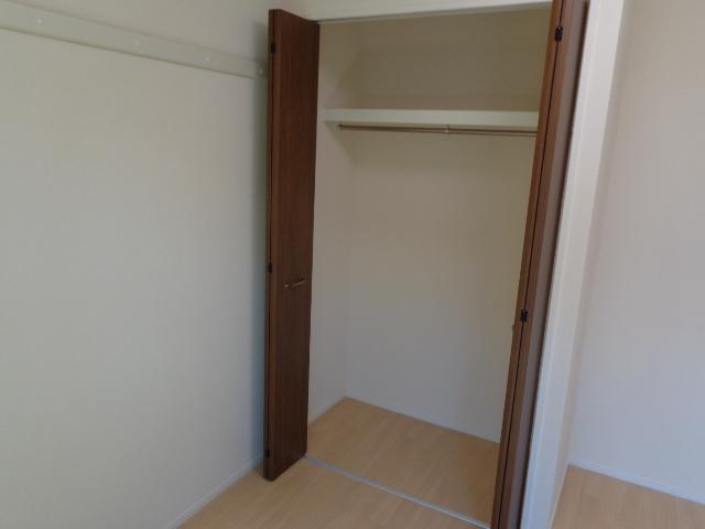 ロカイユ・東栖 収納