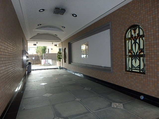 レジデンス平塚 エントランス