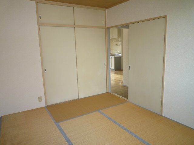 Ｄｅａｒ　Ｃｏｕｒｔ　ＡＤＡＣＨＩ ベッドルーム