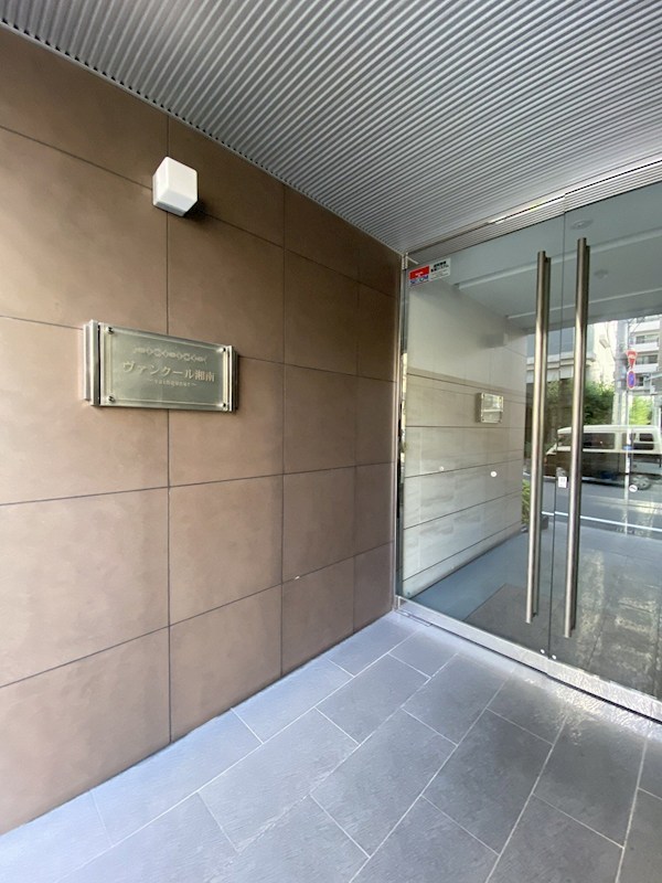 ヴァンクール湘南 エントランス