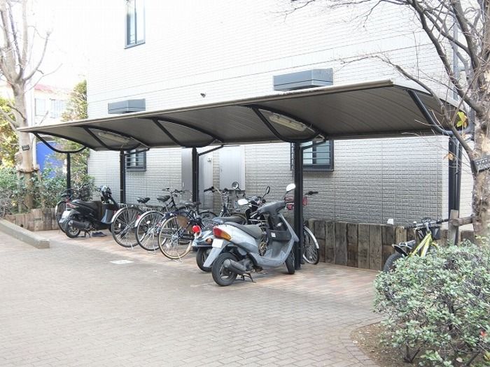 アルファタウン秦野新町　Ｂ 駐車場