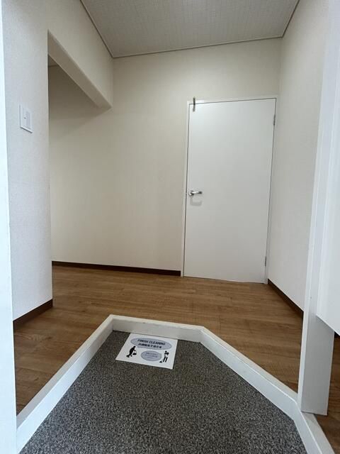 パークヒル壱番館 玄関