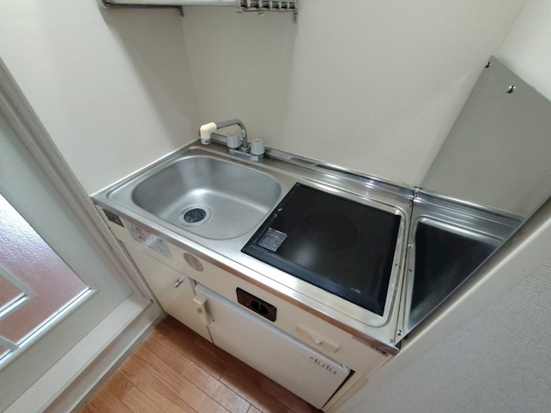 伊勢原市沼目アパート キッチン