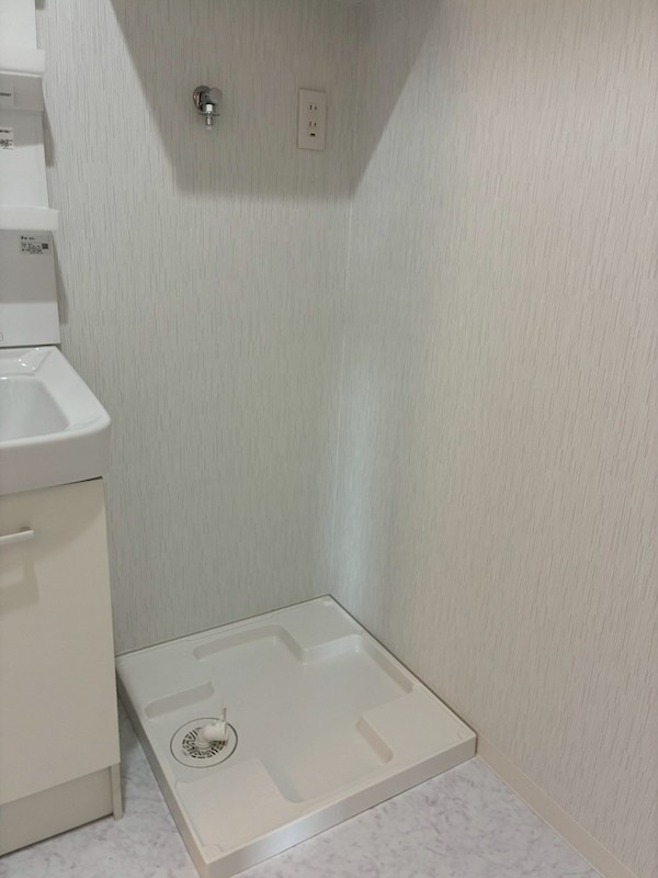 コンブロンビル その他設備
