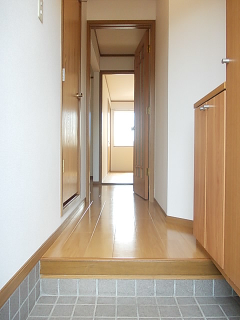 サニーヒルズ 玄関