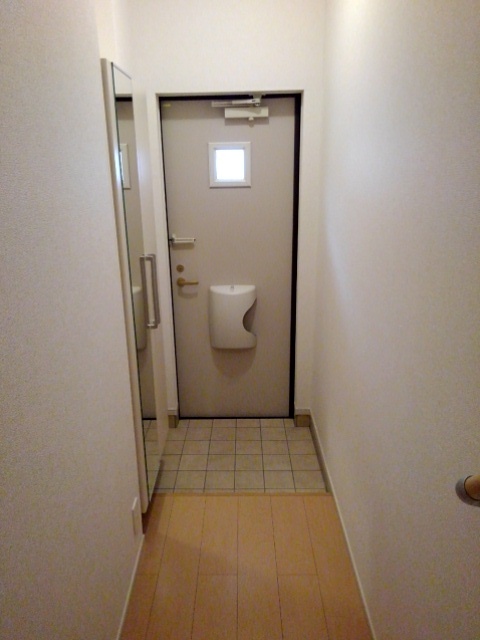 ベル　アルモニー 玄関