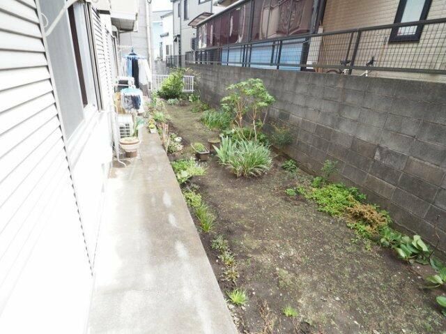 神奈川県藤沢市湘南台７丁目 ベランダ