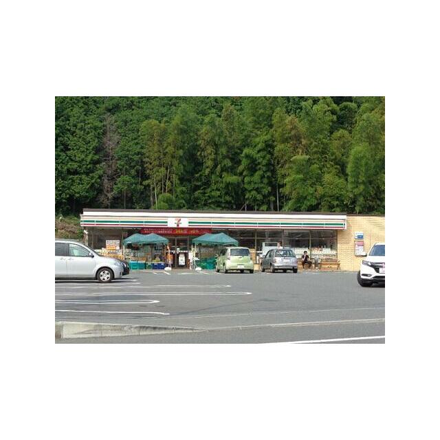 神奈川県鎌倉市関谷 コンビニ