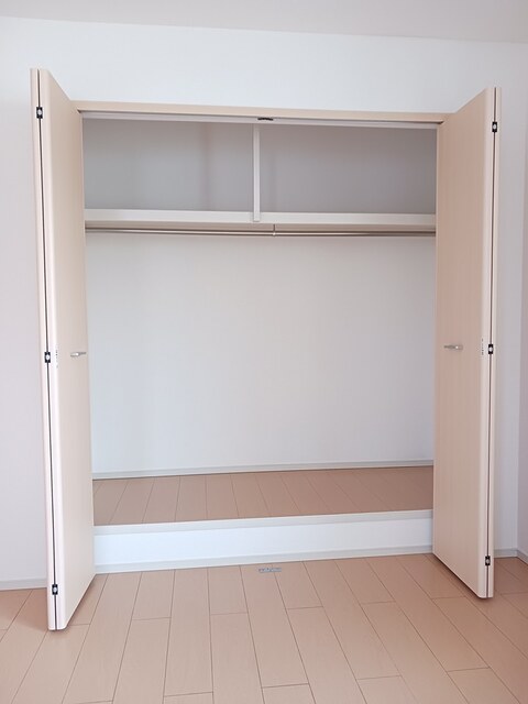 グラン　サウス 収納