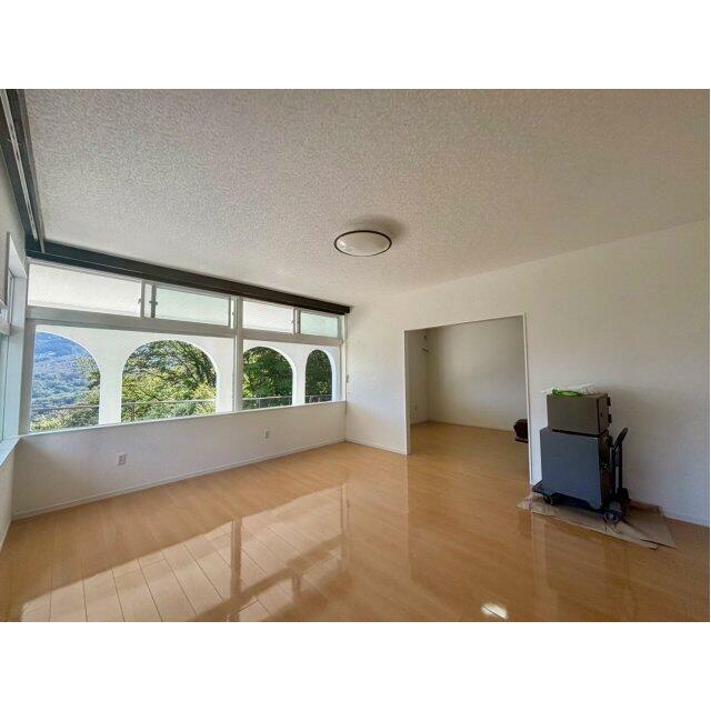 箱根仙石原戸建　（春山荘） リビング