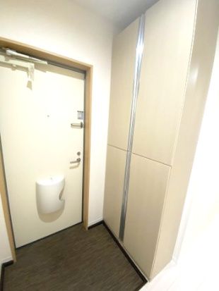 神奈川県平塚市立野町 玄関