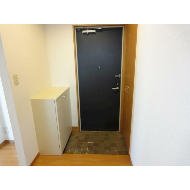 神奈川県平塚市八重咲町 玄関