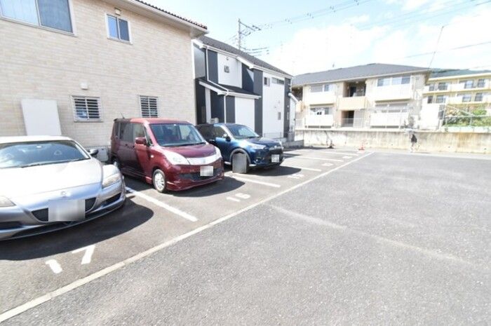 ひまわり 駐車場