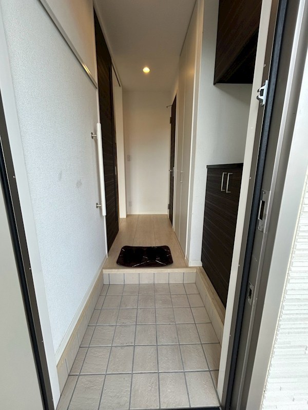 リス　ブラン　I 玄関