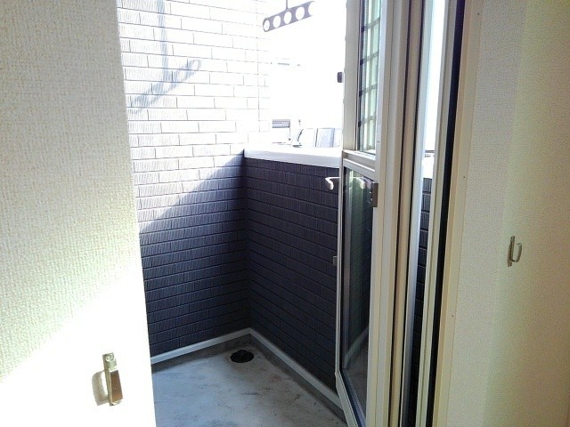 ロイヤルモアＣ ベランダ