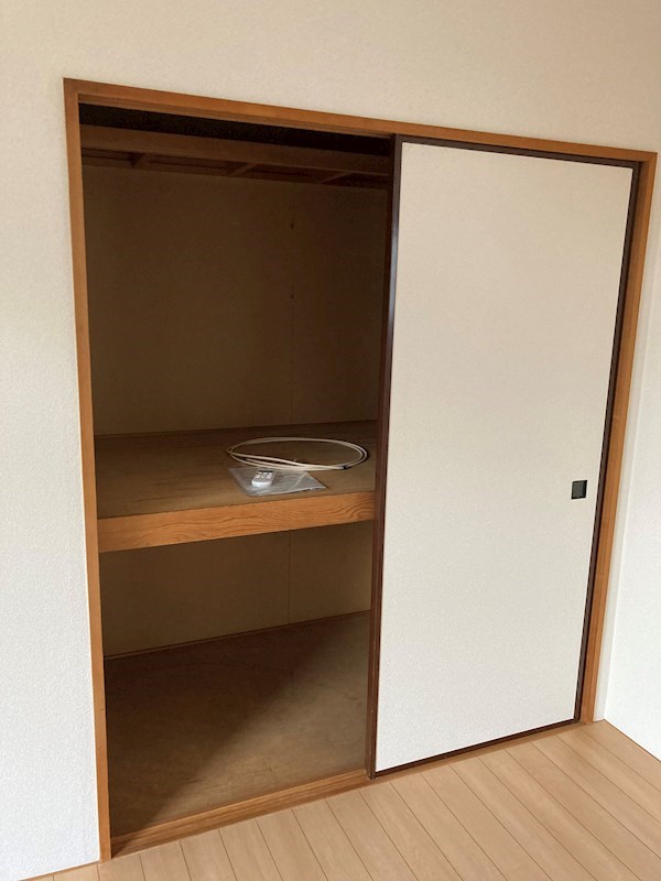 第2コーポ川口 収納