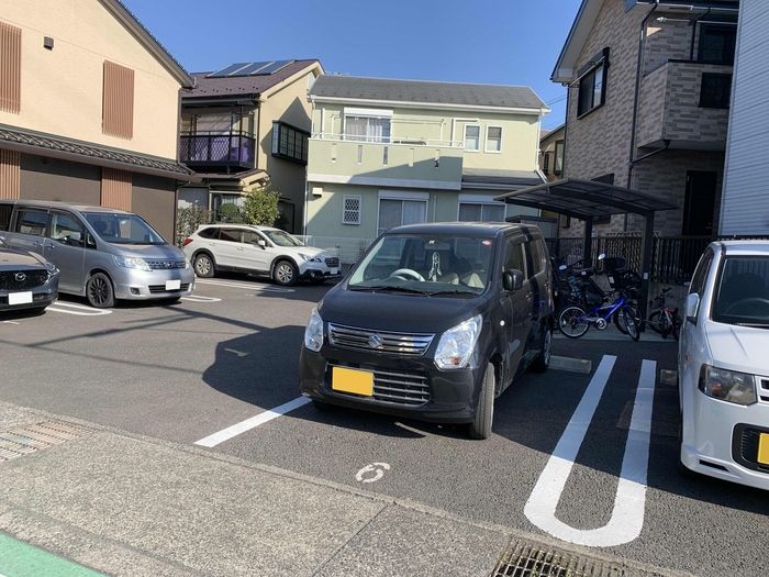 楓 駐車場