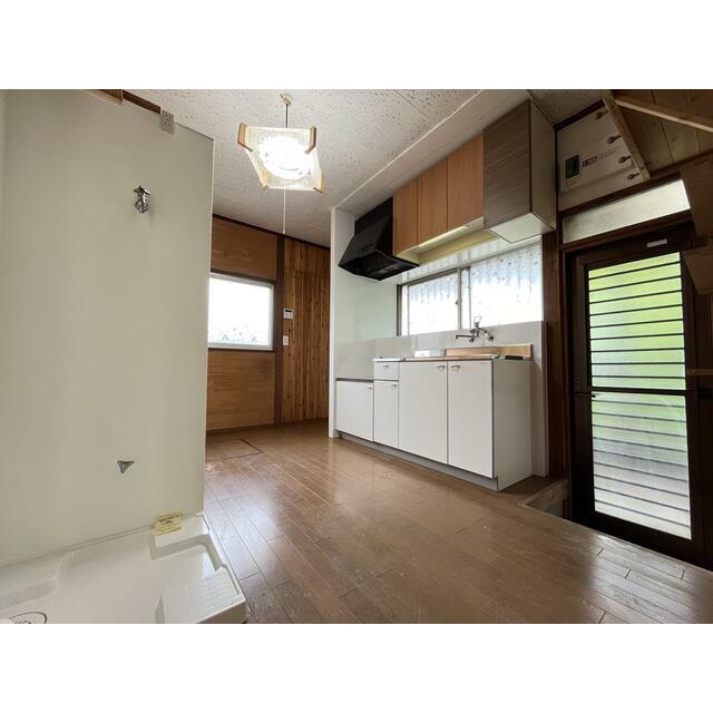 南足柄市岩原　静かな環境の一戸建賃貸 リビング