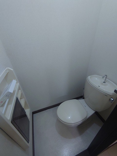 Casa　AZ トイレ