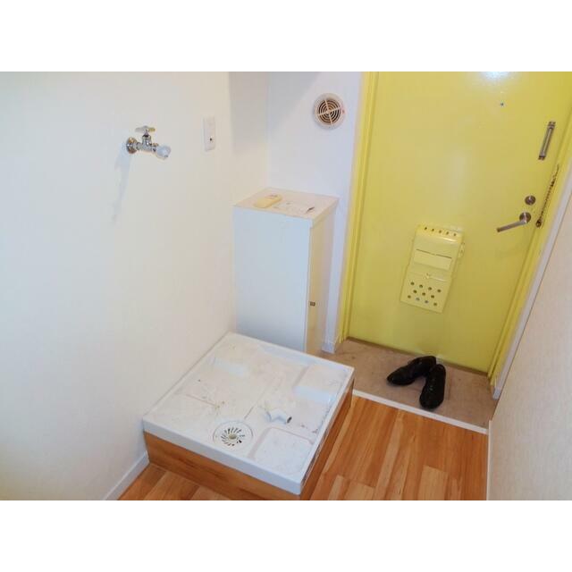 フジコーポかしわ台 玄関