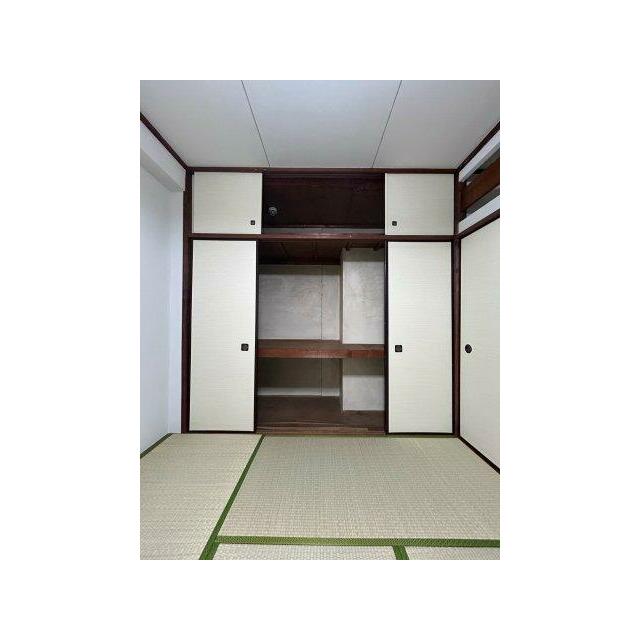 小宮マンション 収納