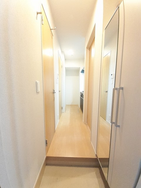 プリートＮ 玄関