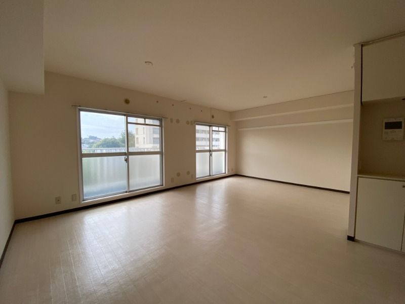 ヒルズ南戸塚 リビング