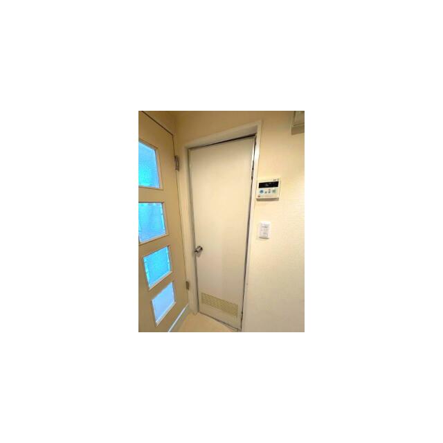 エルヴィーナ緑ヶ丘 銀行