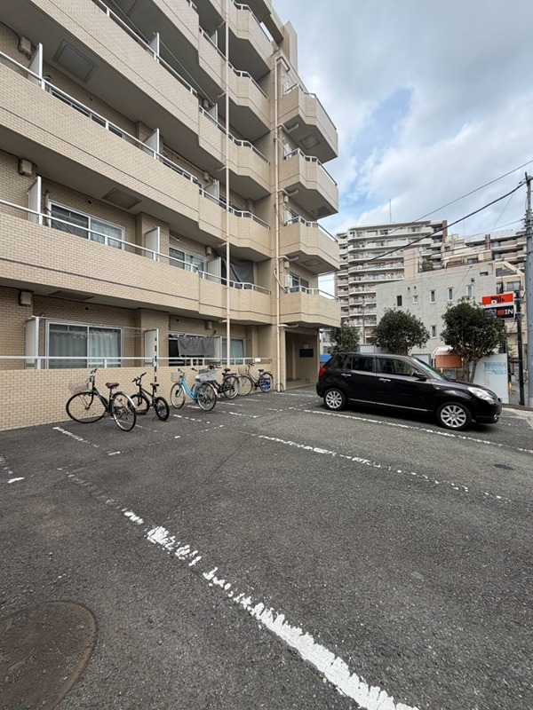 ヴァルゴ相模が丘 駐車場