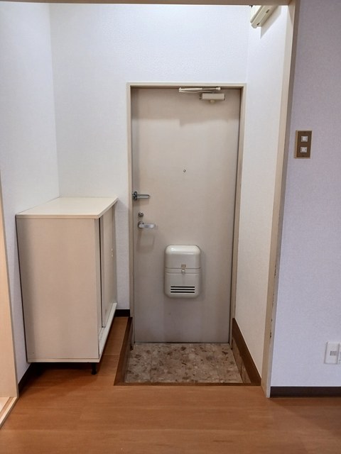 ロマニー高柳Ⅰ 玄関