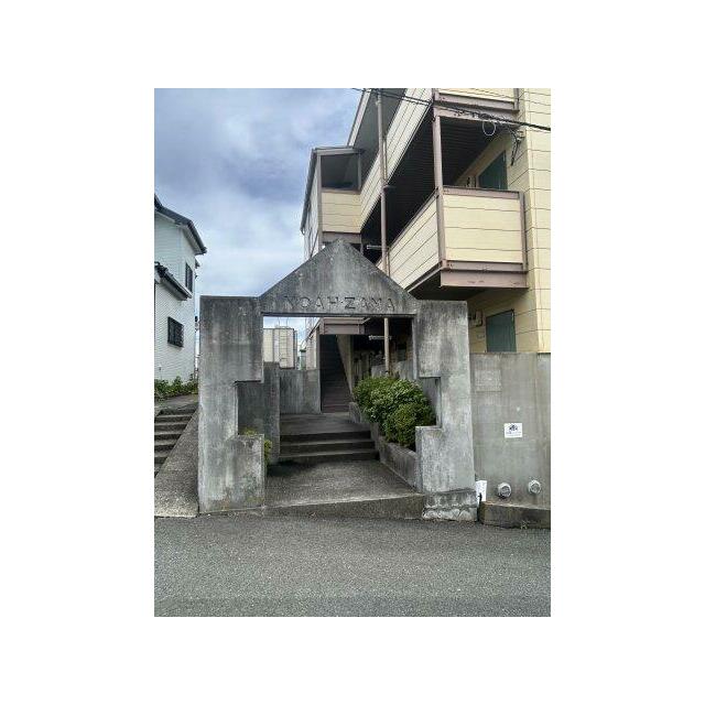 ノア座間 エントランス