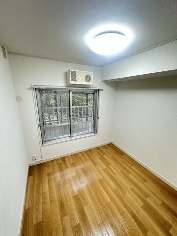 あやせグリーンハイツ８号棟 ベッドルーム