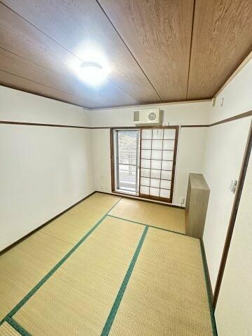 あやせグリーンハイツ８号棟 ベッドルーム