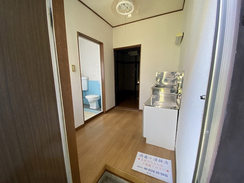 サンハイツ山口 玄関