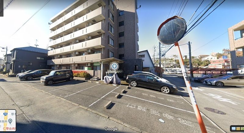 リーベルサンアイ 駐車場