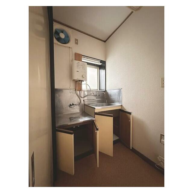 神奈川県秦野市鈴張町 キッチン