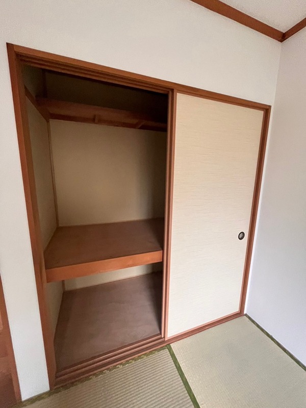 神奈川県茅ヶ崎市赤松町 収納