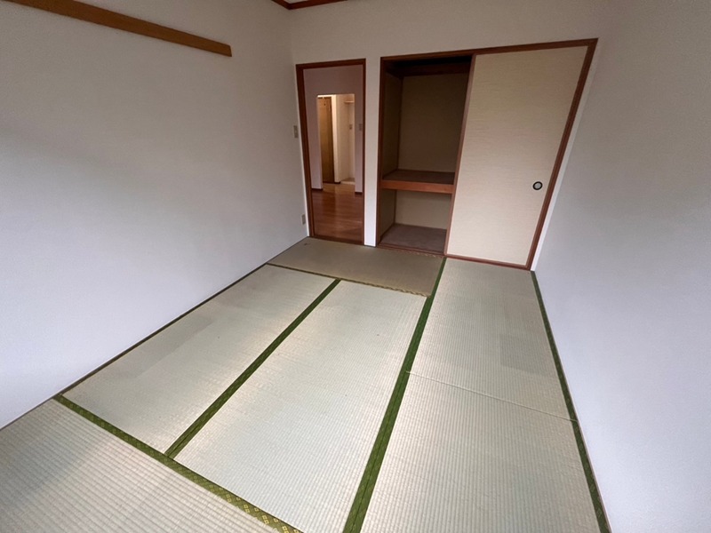 神奈川県茅ヶ崎市赤松町 ベッドルーム